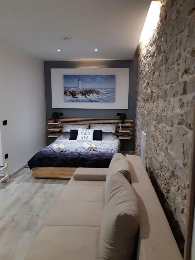 Apartament Charmy Rovinj Zewnętrze zdjęcie